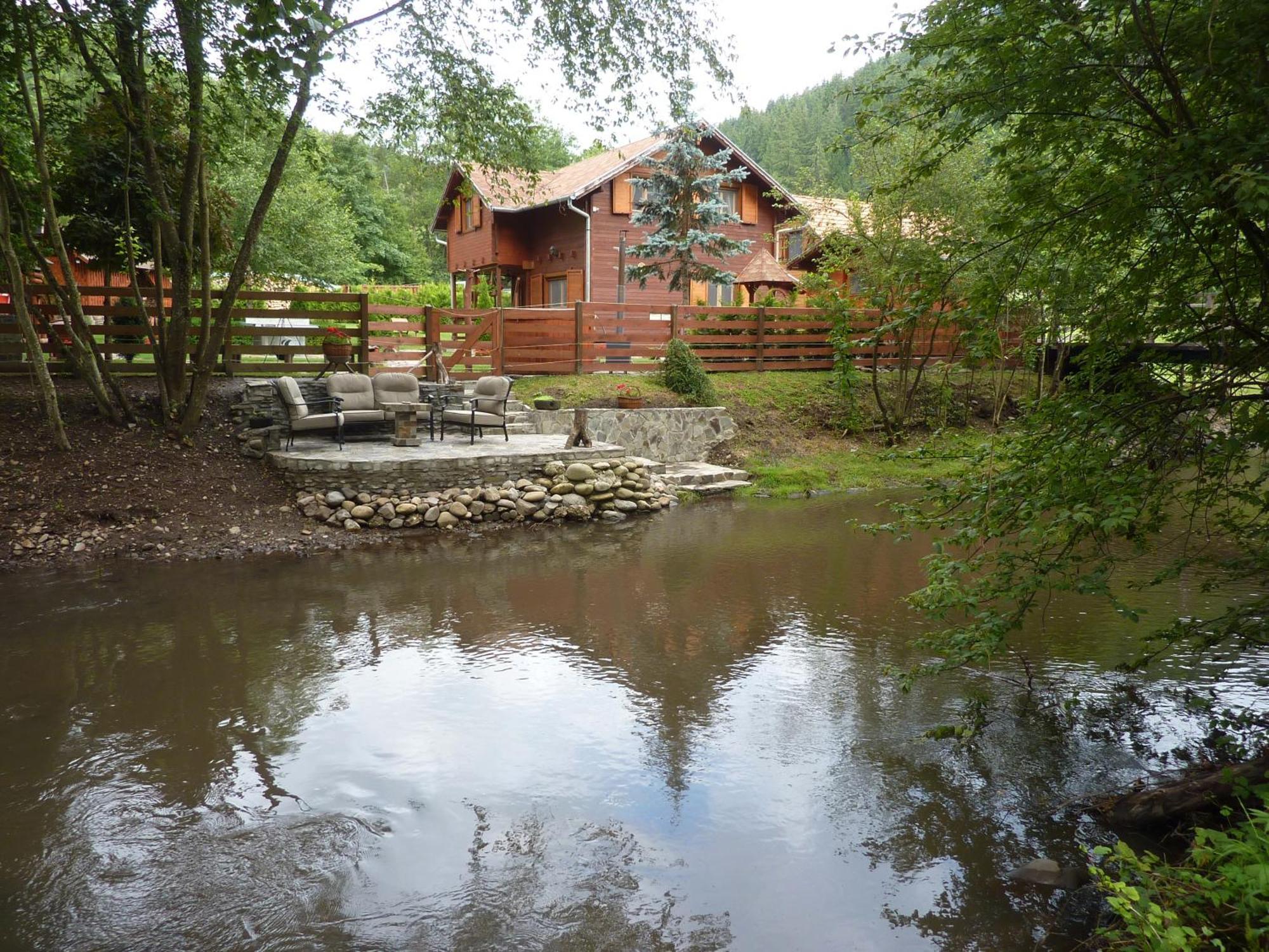 Villa Nagy Lak Sub Cetate Exterior foto